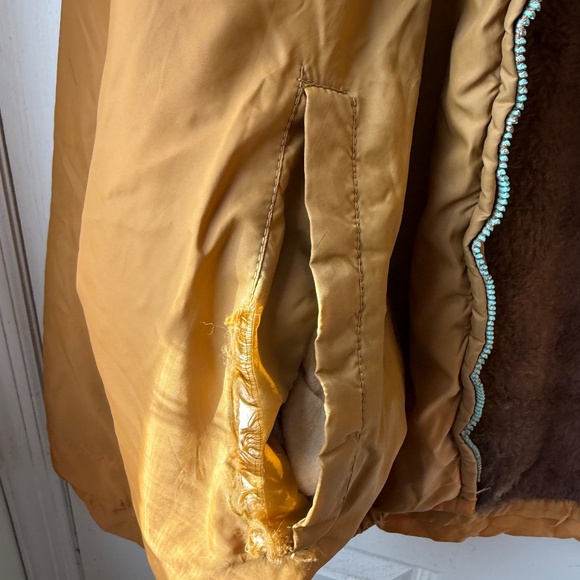 Vintage 70s/80s Sherpa-Lined Jacket (Flawed — No Zipper, Ripped Pocket) - Picture 2 of 5
